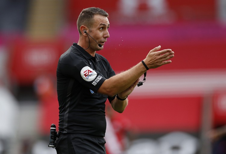 英媒：库特筹划脱口秀巡演，出场费1万镑爆料裁判生存球员趣事